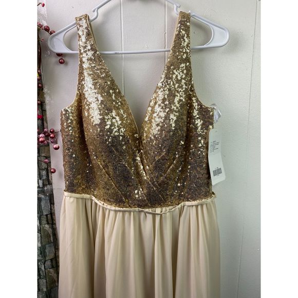 CHRISTINA WU DRESS - Picture 11 of 13